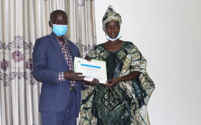 Remise d’attestations aux stagiaires de Manorg et Finances